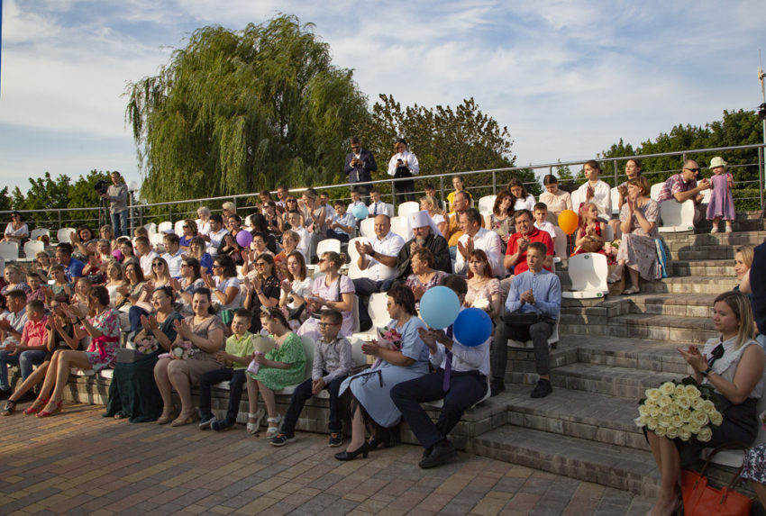Бал победителей прошёл в ботаническом саду НИУ «БелГУ»